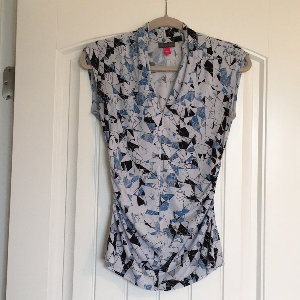 Vince Camuto blue print sleeveless top - small